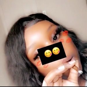 Meet your Posher, Myra